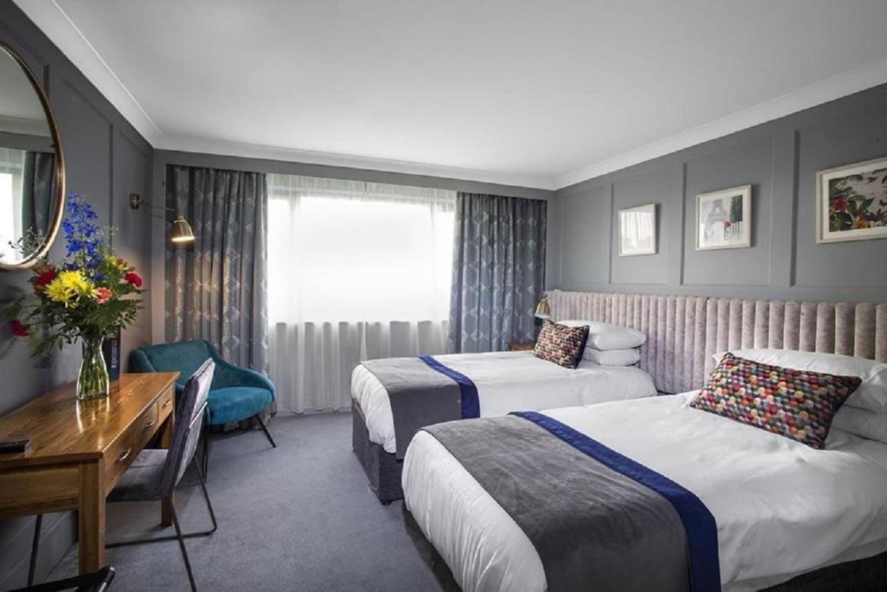 Hotel Imperial Dundalk Buitenkant foto